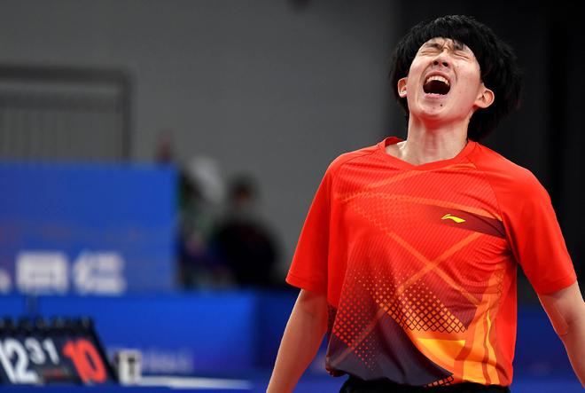 育赛事的观 育赛事的观