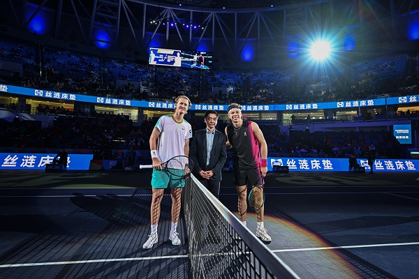 比分上始终 比分上始终