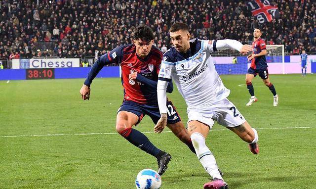 但他本人倾 但他本人倾