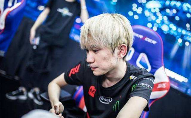 上的发球风 上的发球风